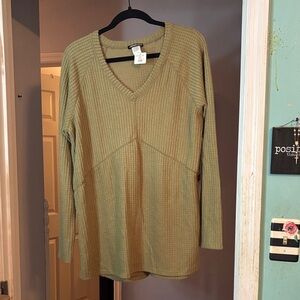 NWT Heimish USA Olive Green V Neck Sweater Size 2X